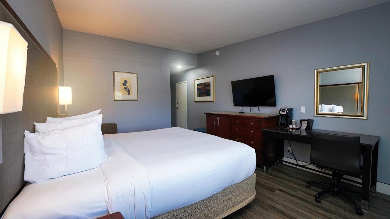 Hotel Seaside & 5*