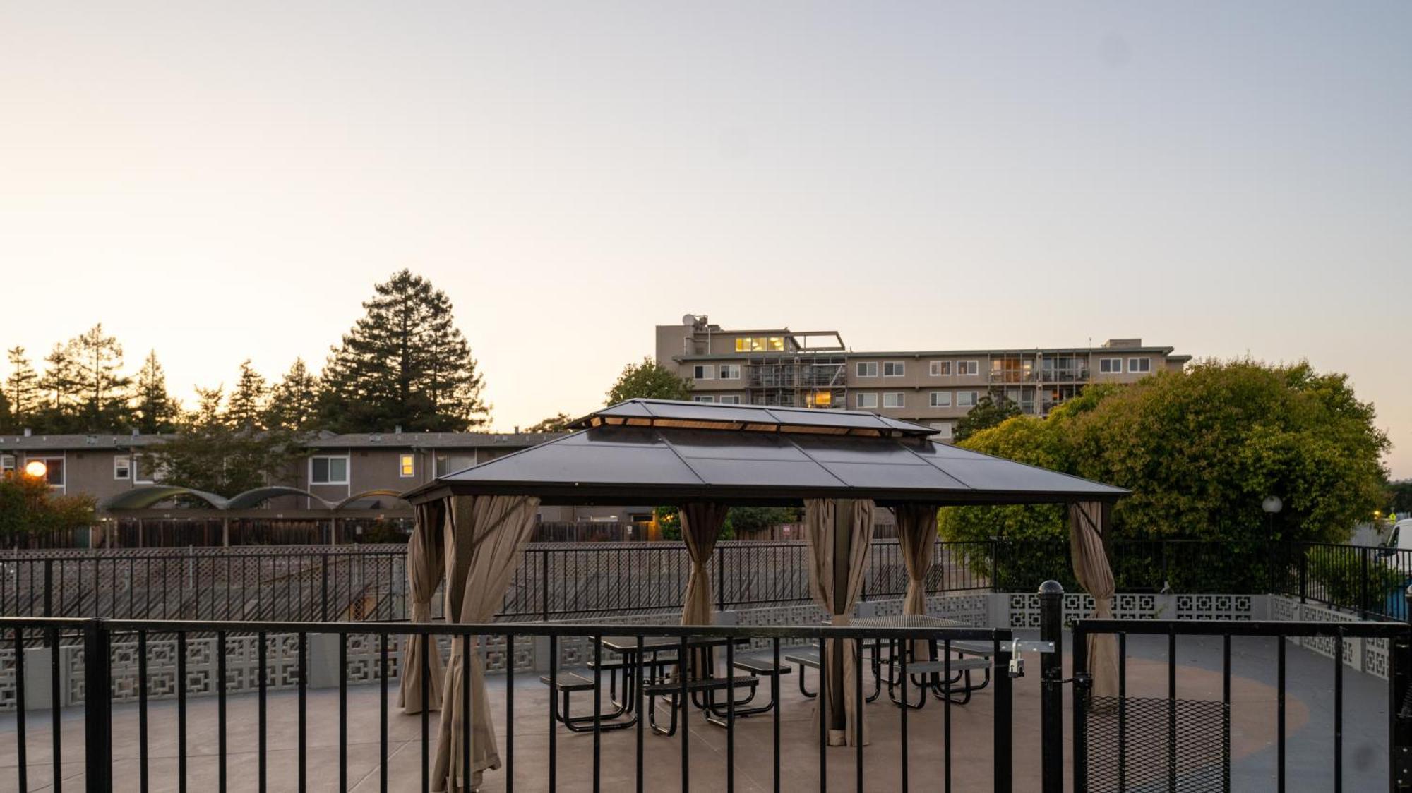 Hotel Seaside & 5*