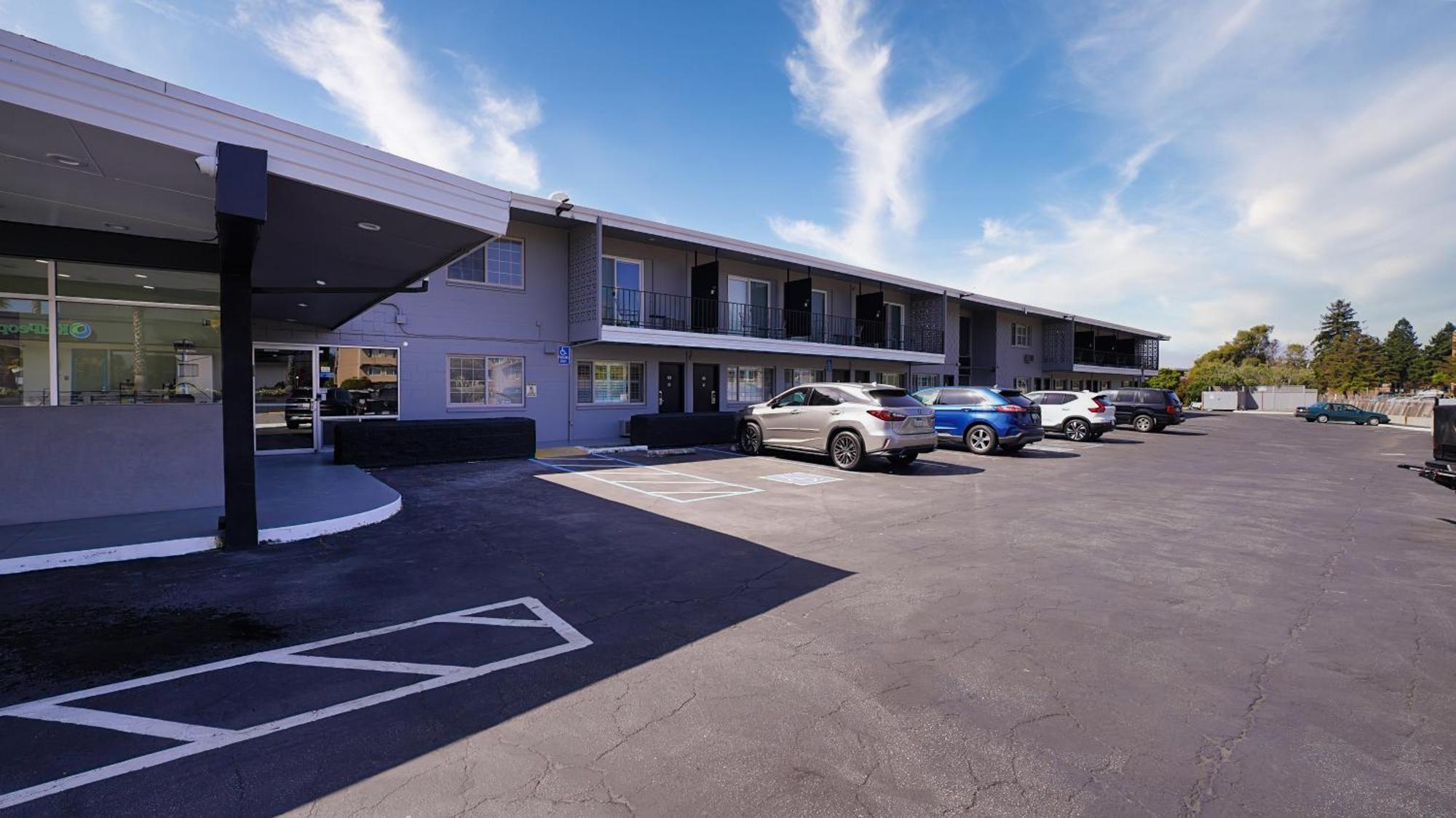 Hotel Seaside & Santa Cruz